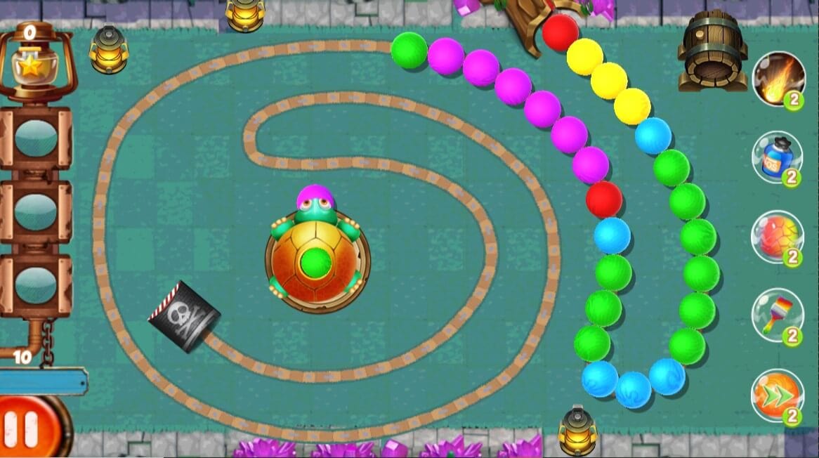 Zumar Deluxe 1 Game scene with a rocket and multicolored balls on a track.